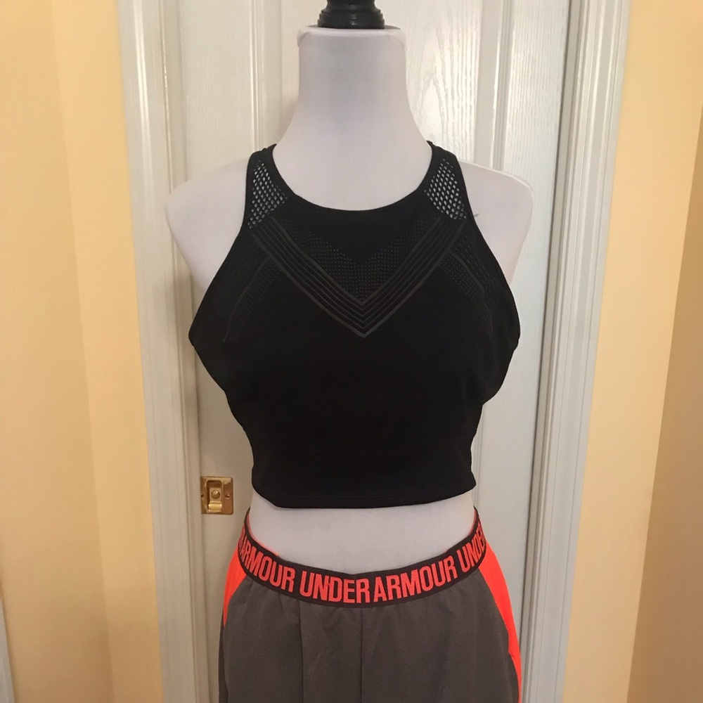 Underarmour cropped workout top